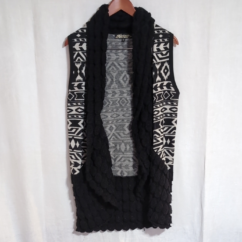 Absolutely Famous Cream Black Aztec Print Knit Front Open Cardigan Size Large